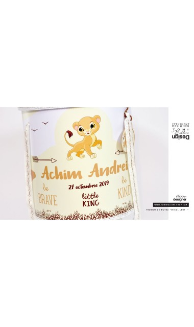 Trusou botez cu leu, brodat de inspiratie exotica, jungla, animale Micul Pui Leu 30